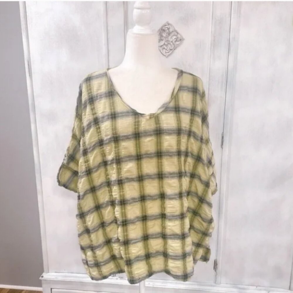 Cut Loose Plaid Oversized Crinkle Blouse - XL